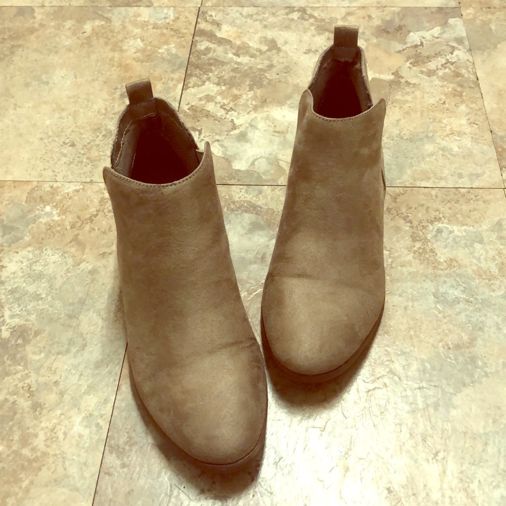 American Eagle Ankle Boots